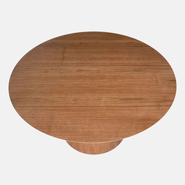 Mesa de jantar Cônica