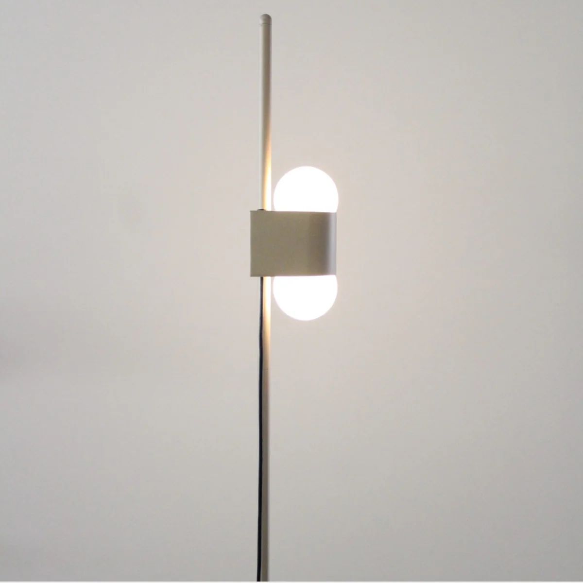Luminária Anna de Piso