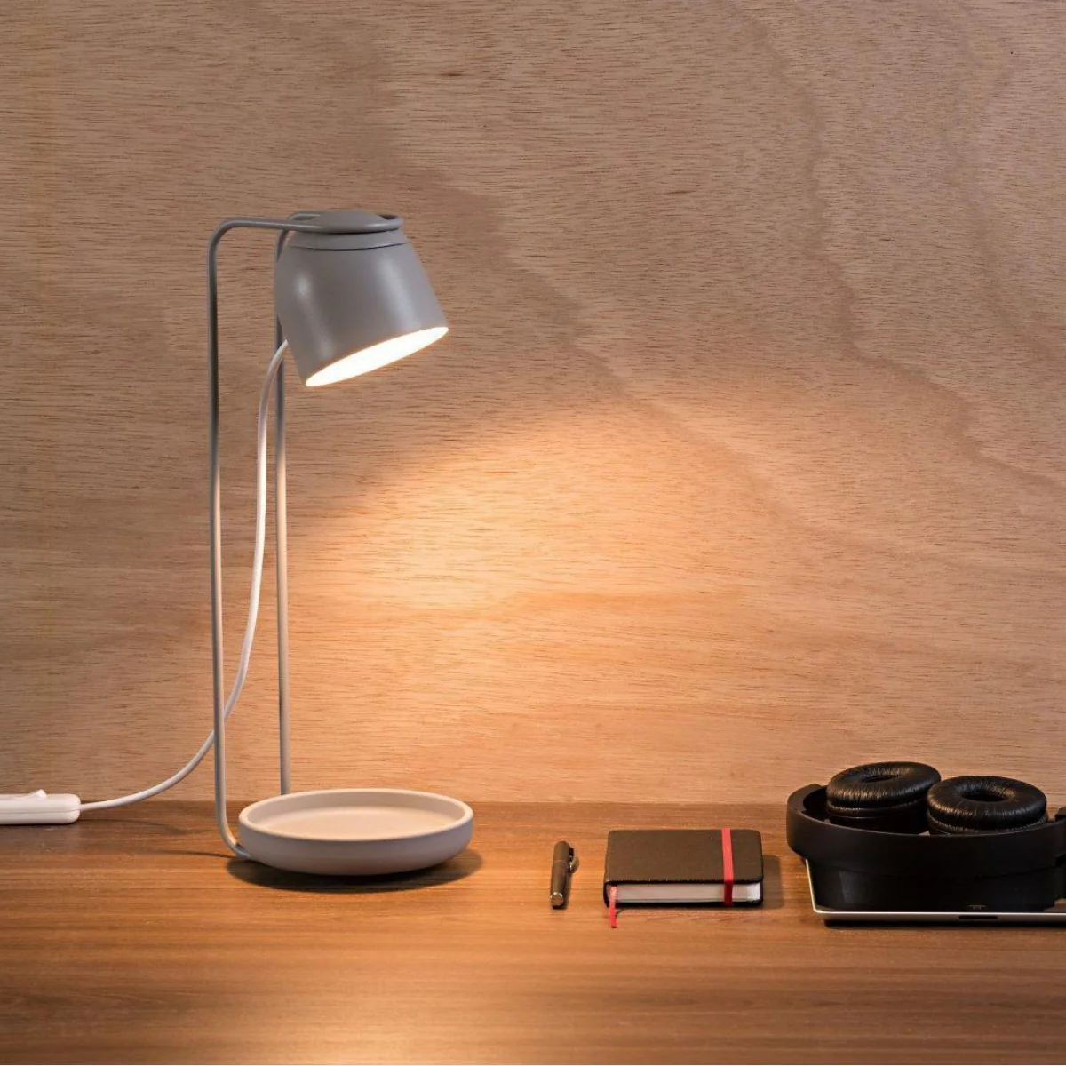 Luminária Nido de Mesa