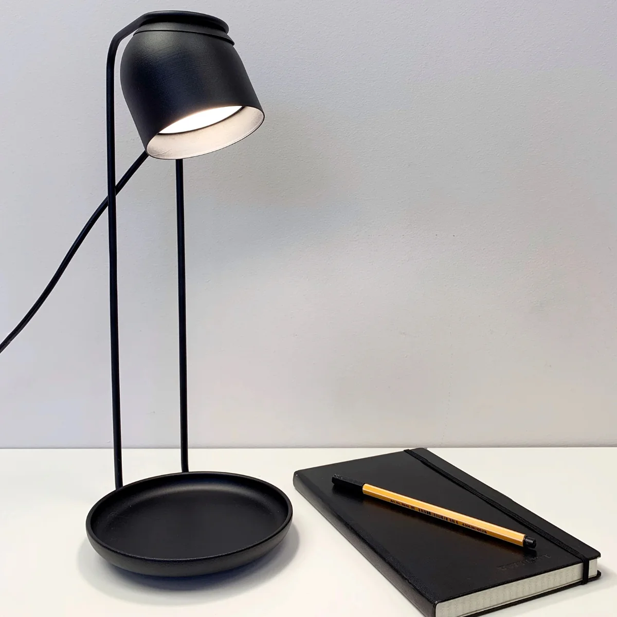 Luminária Nido de Mesa