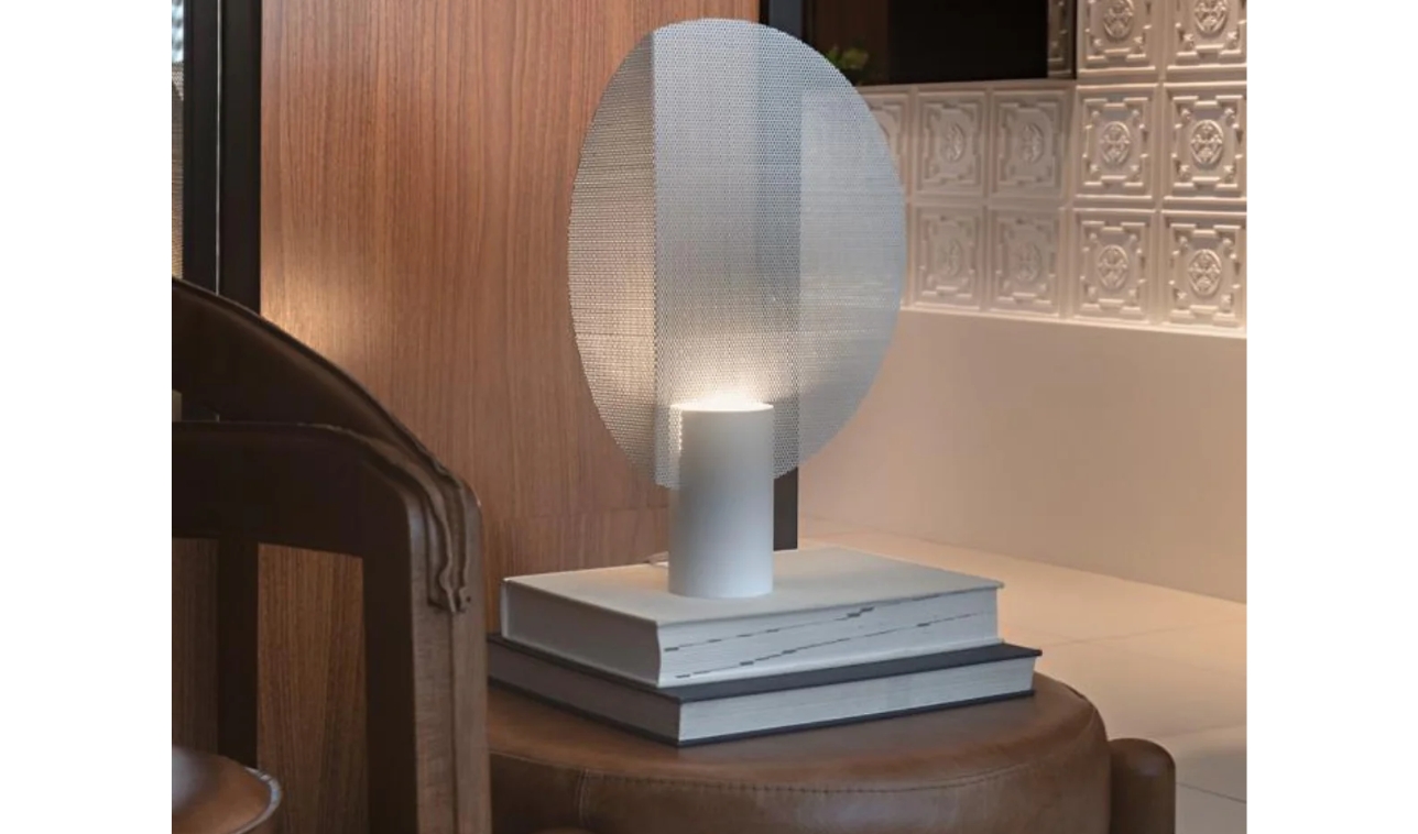 Luminária Noventa De Mesa